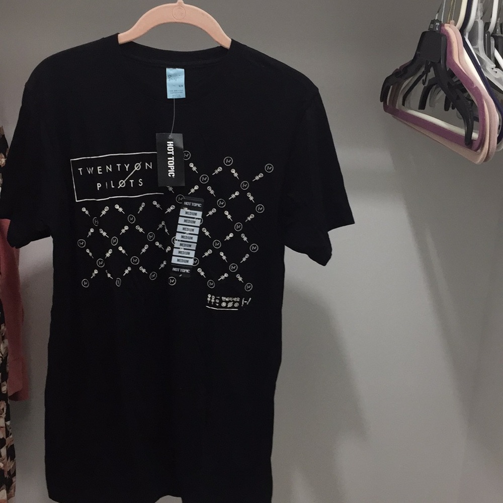 NWT! Twenty One Pilots Band Tee From Hot Topic